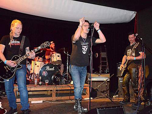 HOVNO PANKÁČI – „Deset otázek“