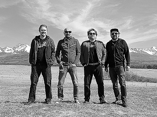 WAYD – Je to stále WAYD, ale ešte v pestrejšom a údernejšom prevedení. Modernejšia verzia na starších základoch ak chcete.