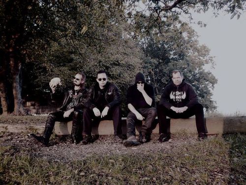 Promo ETEF 2018: DECISION TO HATE – „10 questions“